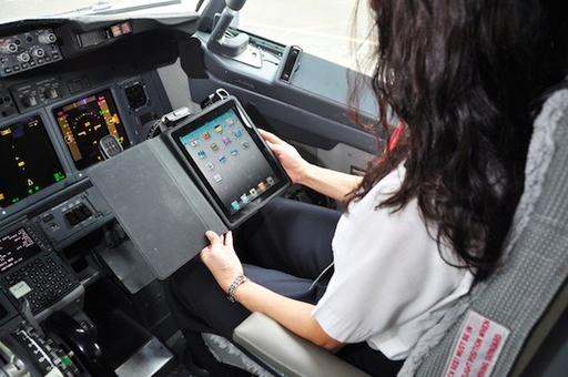 Пилоты Alaska Airlines полетят по iPad
